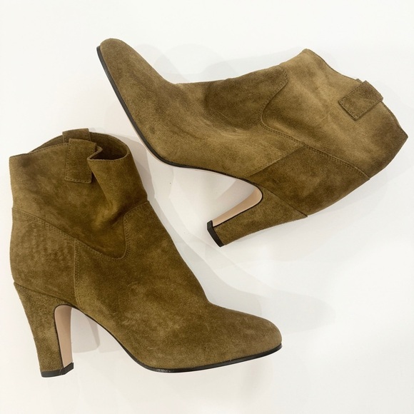 Club Monaco genuine suede ankle booties NEW - Picture 2 of 8